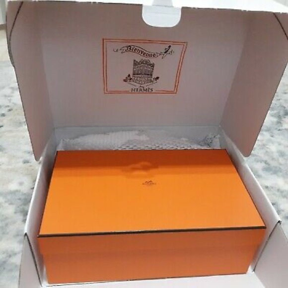 HERMES WHITE EMPTY BOX Chez Bienvenue Packing Box - Picture 10 of 13